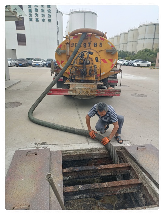 威宁隔油池清掏