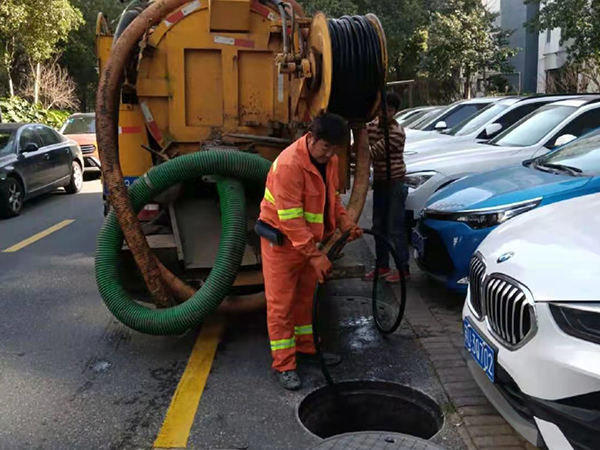 威宁排污管道清淤